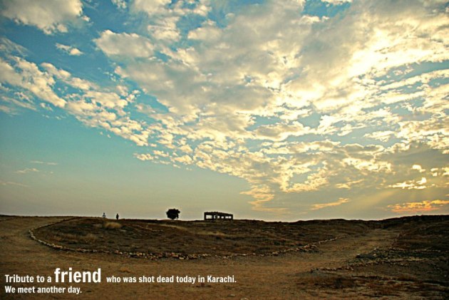 543718_512195238844502_85721102_n