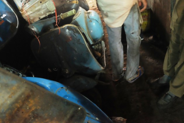 25 - In the heap of machinery we spot a 62 Model