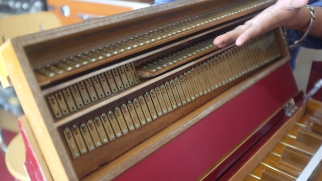 1 - Waqar shows a delicate harmonium which was manufactured in Delhi