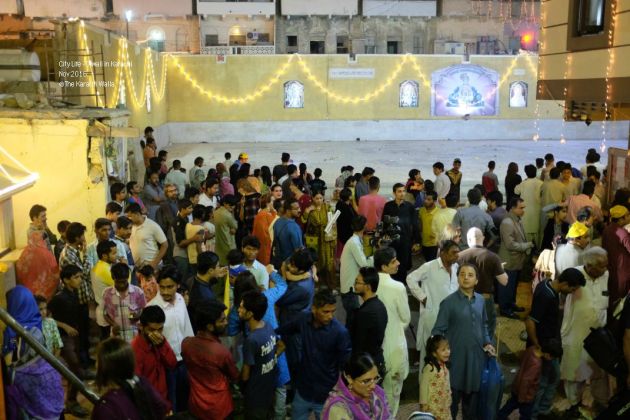 1-the-communal-area-in-front-of-the-temple-was-crowded-by-the-time-we-stepped-out-of-temple