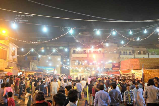 10-by-the-time-we-reached-back-to-the-entrance-more-people-had-joined-the-party